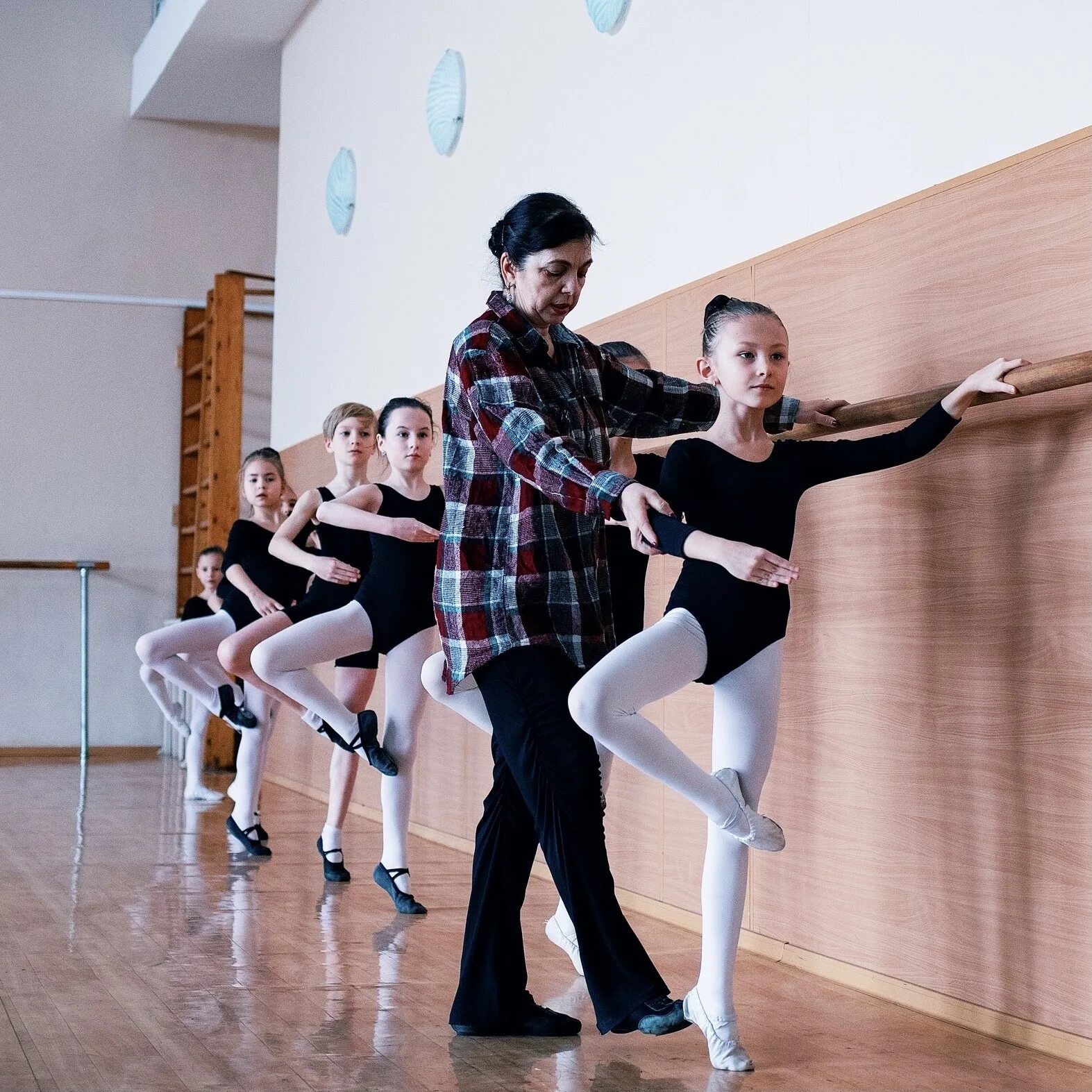 Лоран илер в балете парк. Балет урок театр. Балет. Лоран илер в балете парк. Я.