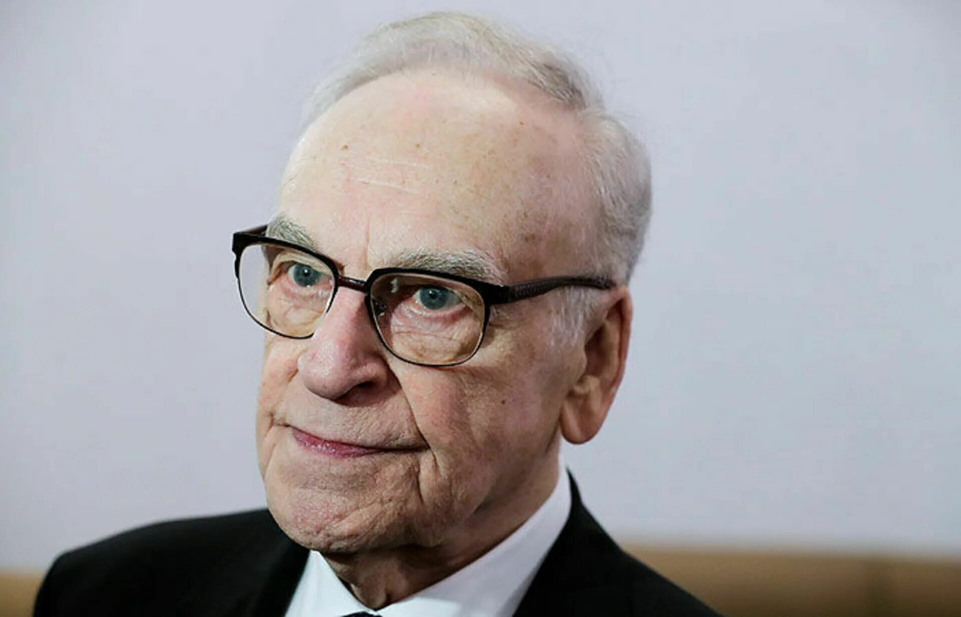 Игорь кириллов дикторы ссср. Игорь кириллов диктор цт ссср. Диктору кириллову лет. Игорь леонидович кириллов. Диктор цт кириллов.