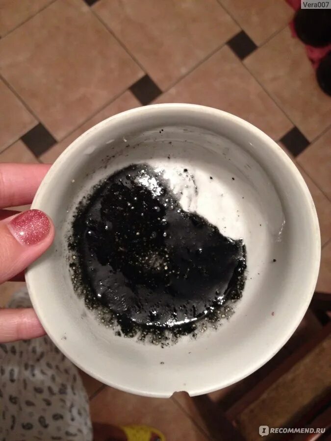 Кал после активированного. Черная жижа из раковины. Кал с активированным углем. Черная жижа из канализации. Кофейная Гуща от черных точек.