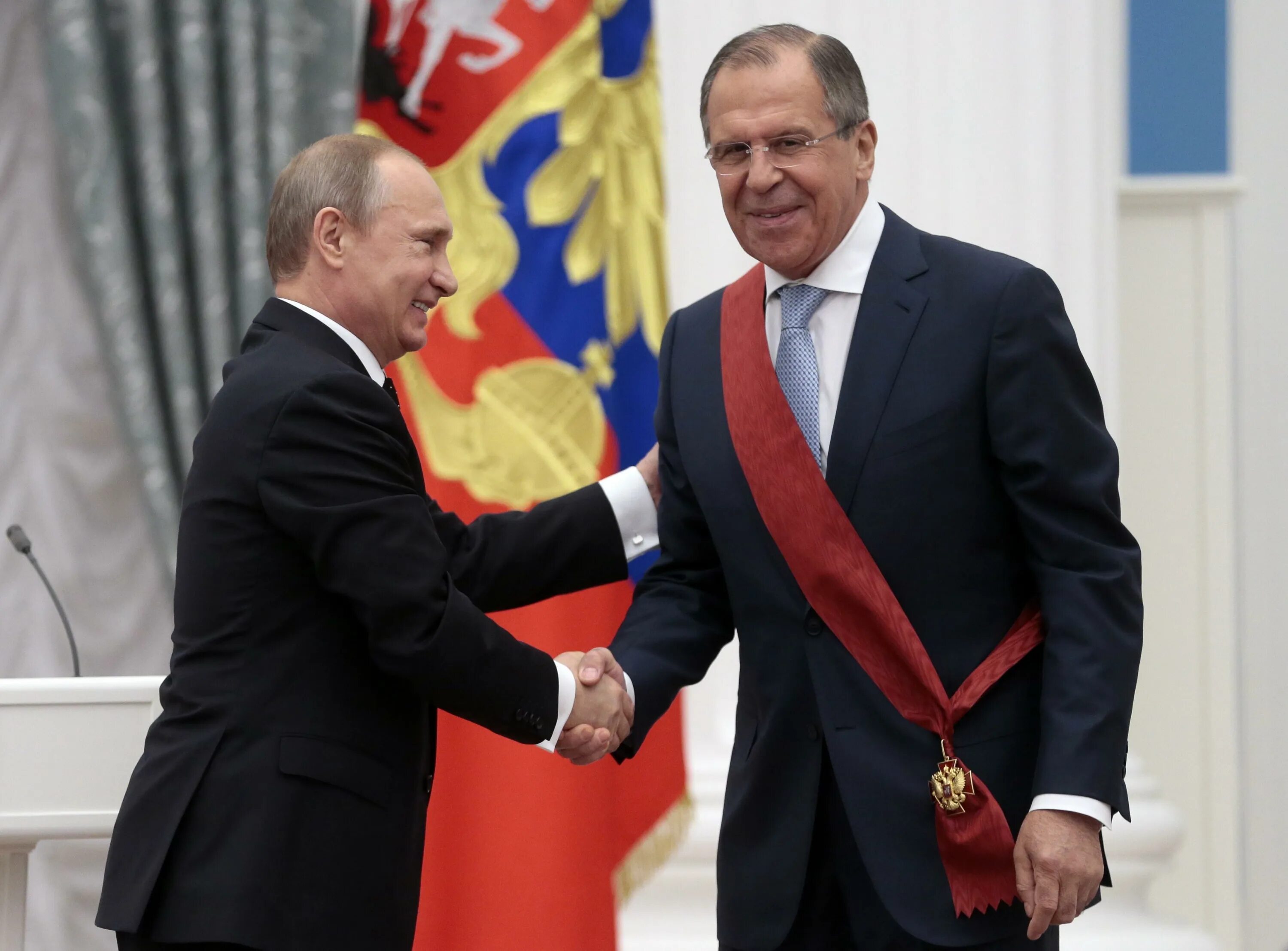 Был дипломатом и политиком. Был дипломатом и политиком. Постпред оон чуркин. Покажи фотографии дипломата. Был дипломатом и политиком.