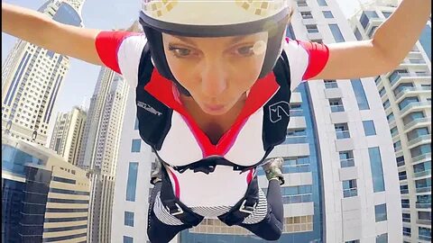 Fly jump человек