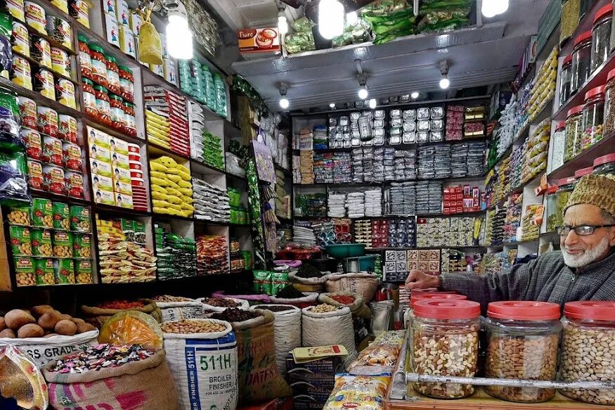 Аксессуары для телефонов и компьютеров. Зерновые бобовые культуры. Different best service график работы. Different goods. Паллета с разными товарами.