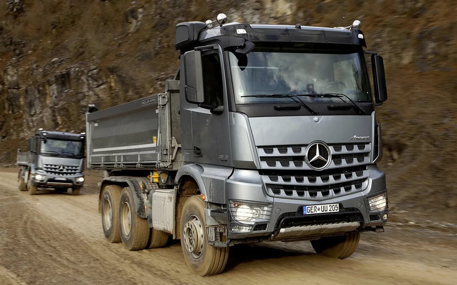 Mercedes arocs 6x6. Мерседес бенц арокс. Mercedes arocs 2021. Mercedes arocs самосвал. Мерседес бенц арокс.