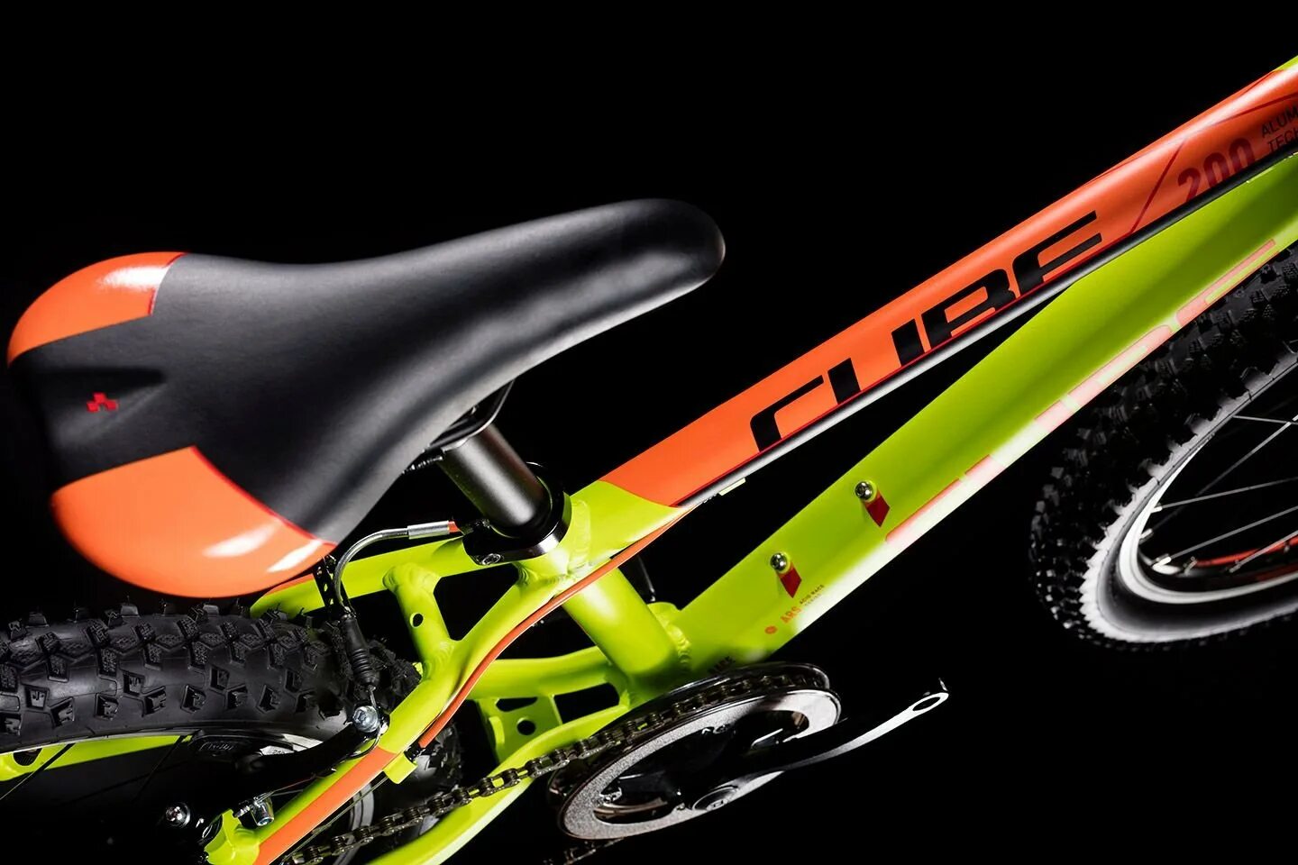 Альфа-липоевая кислота 200 мг. Атом 200 диск. Acid 200. Cube acid 200 royal’n’blue. Orzax d3 600.