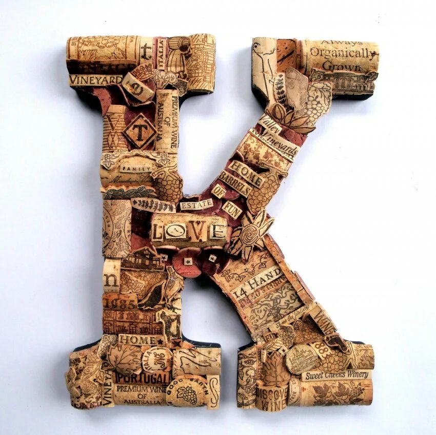 Фото необычной буквы. Креативные буквы. Буквы из разных материалов. Буквы из необычных материалов. Буква из подручных материалов.