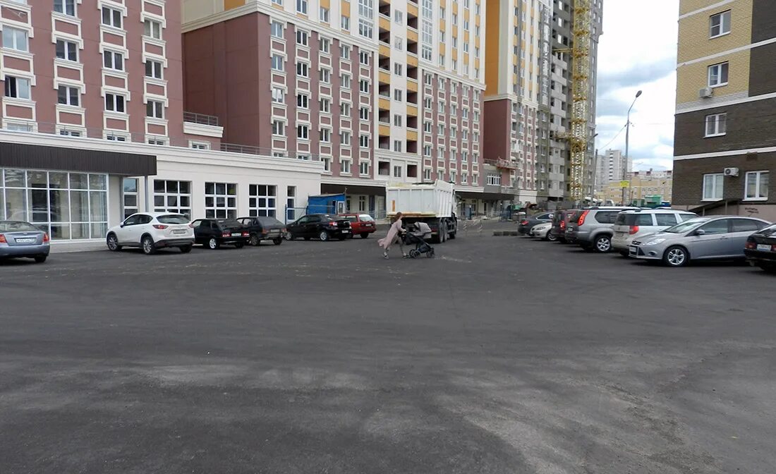 Мкр радужный чебоксары. 29 микрорайон 26 дом. Радужный до строительства. 34 микрорайон ангарск. Поз 25 чебоксары.