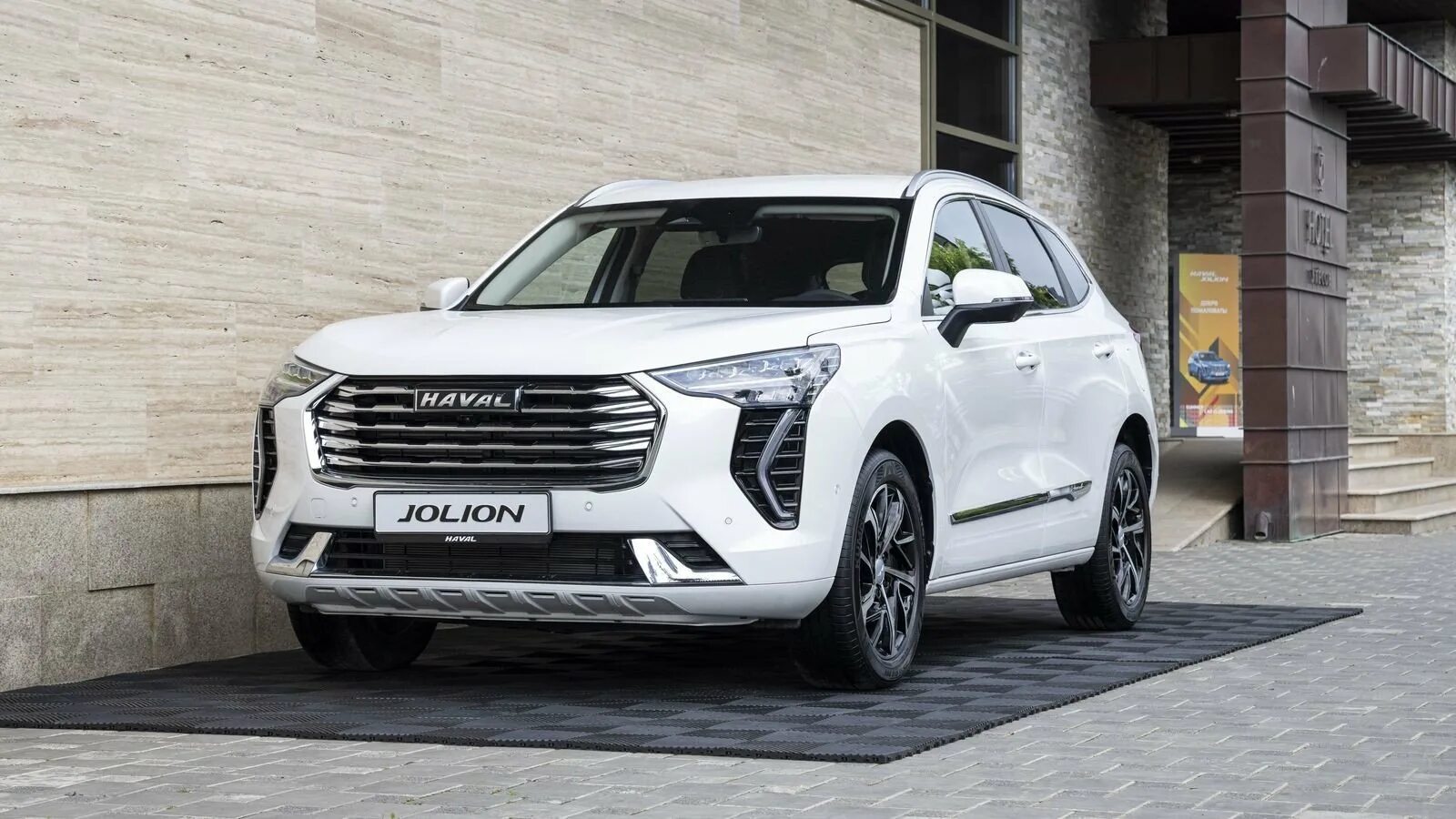 Купить хавал джулиан авито. Haval Jolyon 2021. Haval Jolyon 2022 белый. Haval Jolion 2021. Машина Haval Jolion.