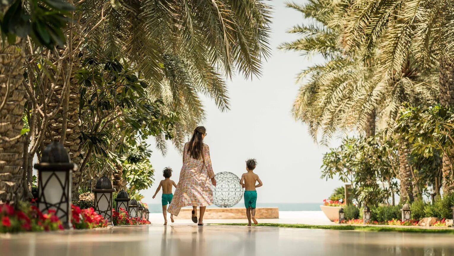 Шарджа ОАЭ пляжи. Фотосессия в ОАЭ. Семья в Дубае. Фотосессия в Дубае. Туры в оаэ в мае