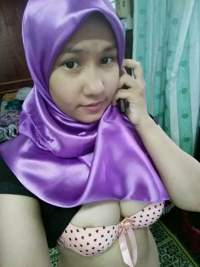 Bokep guru terbaru. Jilbab pns jabar. Бокеп тербару. Cerita dewasa хиджаб. Dinda viral.
