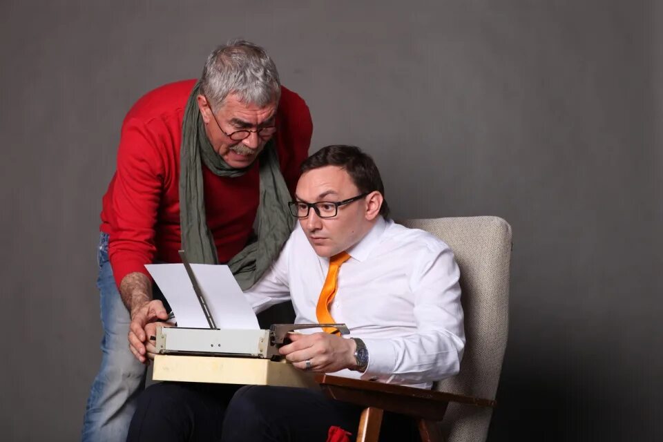 Туалетная вода света. Мастера петербурга отзывы. Спецодежда мастера приемщика сервиса. Дорик сараханов. Любашин михаил сергеевич санкт петербург.