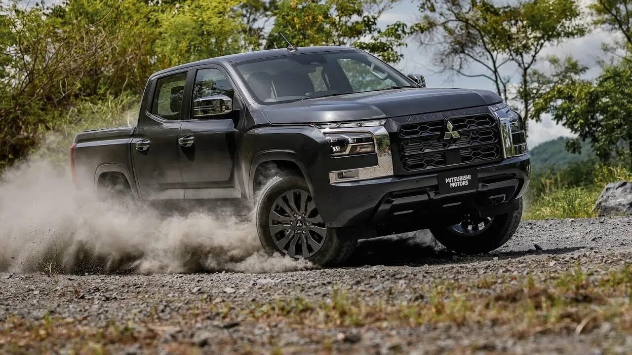 Митсубиси тритон 2024. L200 mitsubishi 2020. Автомобили пикапы внедорожники. Mitsubishi l200 2024. L 200 мицубиси 2023.