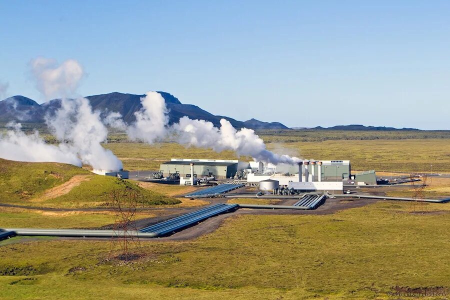 Geothermal energy. Исландия геотермальные электростанции. Геотермальная энергия (ГЕОТЭС). Utyjnthvfkmyfz 'ktrnhjcnfywbz d bckfyl;BB. ГЕОТЭС В Исландии.