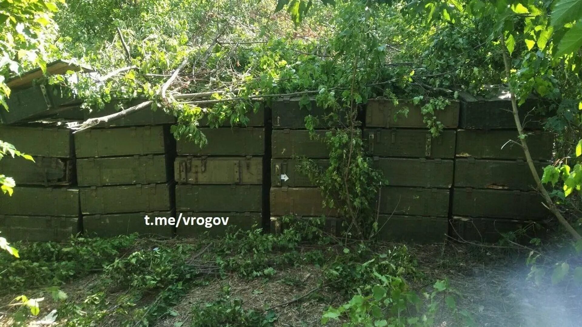 Старый cache cs go. Cache line size. Клад римских монет. Warcorp. Карта кеш в реальной жизни.