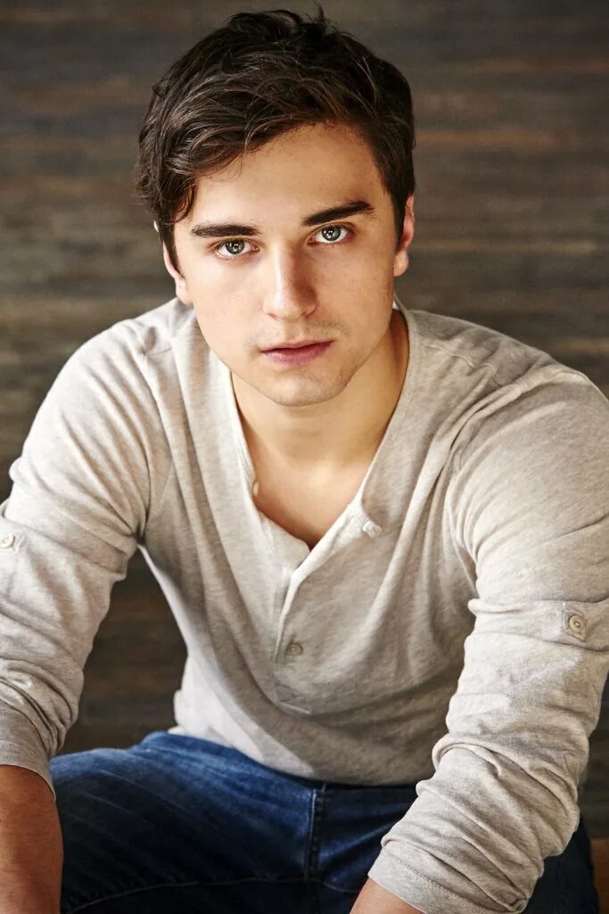 Алекс актер. Алекс озеров. алекс озеров актер. алекс фото. аэкс.