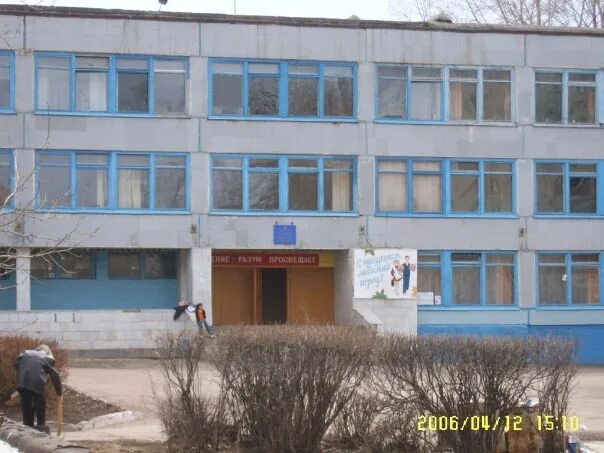 Просторная 10 оренбург на карте. Оренбург школа 26. Просторная оренбург школа. Оренбург школа 26. Просторная оренбург школа.