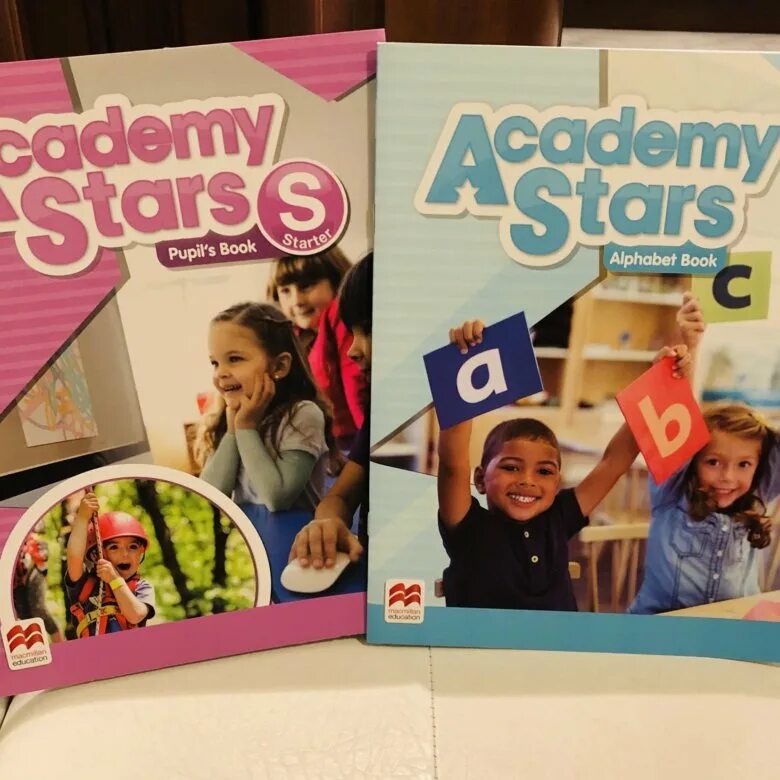 Academy stars игры