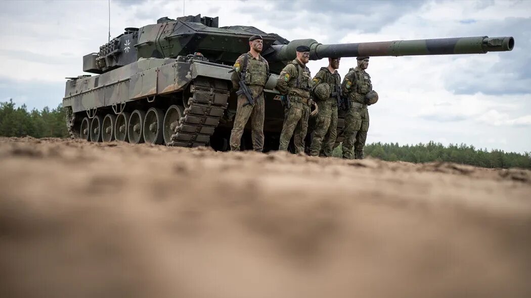 Танковые вопросы. Танк леопард 2022. Леопард 2 на Украине. Танк леопард 2022 года. Красивые военные.