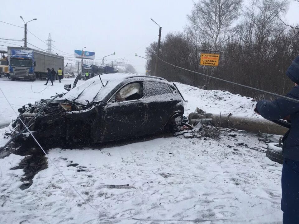 Дтп рязань сегодня утром. Авария около тц орбита. Авария на московском шоссе рязань. Дтп рязань сегодня утром. Авария на рязанском шоссе.