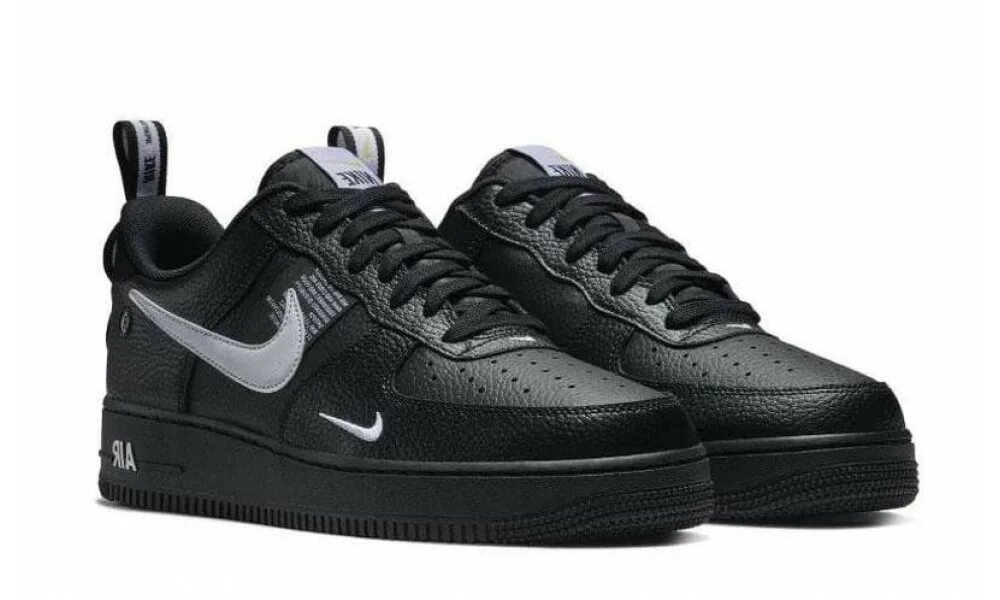 Купить найк форс мужские. Nike Air Force 1 07 lv8 Black. Nike Air Force 1 07 lv8 Utility Black. Nike Air Force 1 lv8. Nike Air Force 1 lv8 Utility Black.