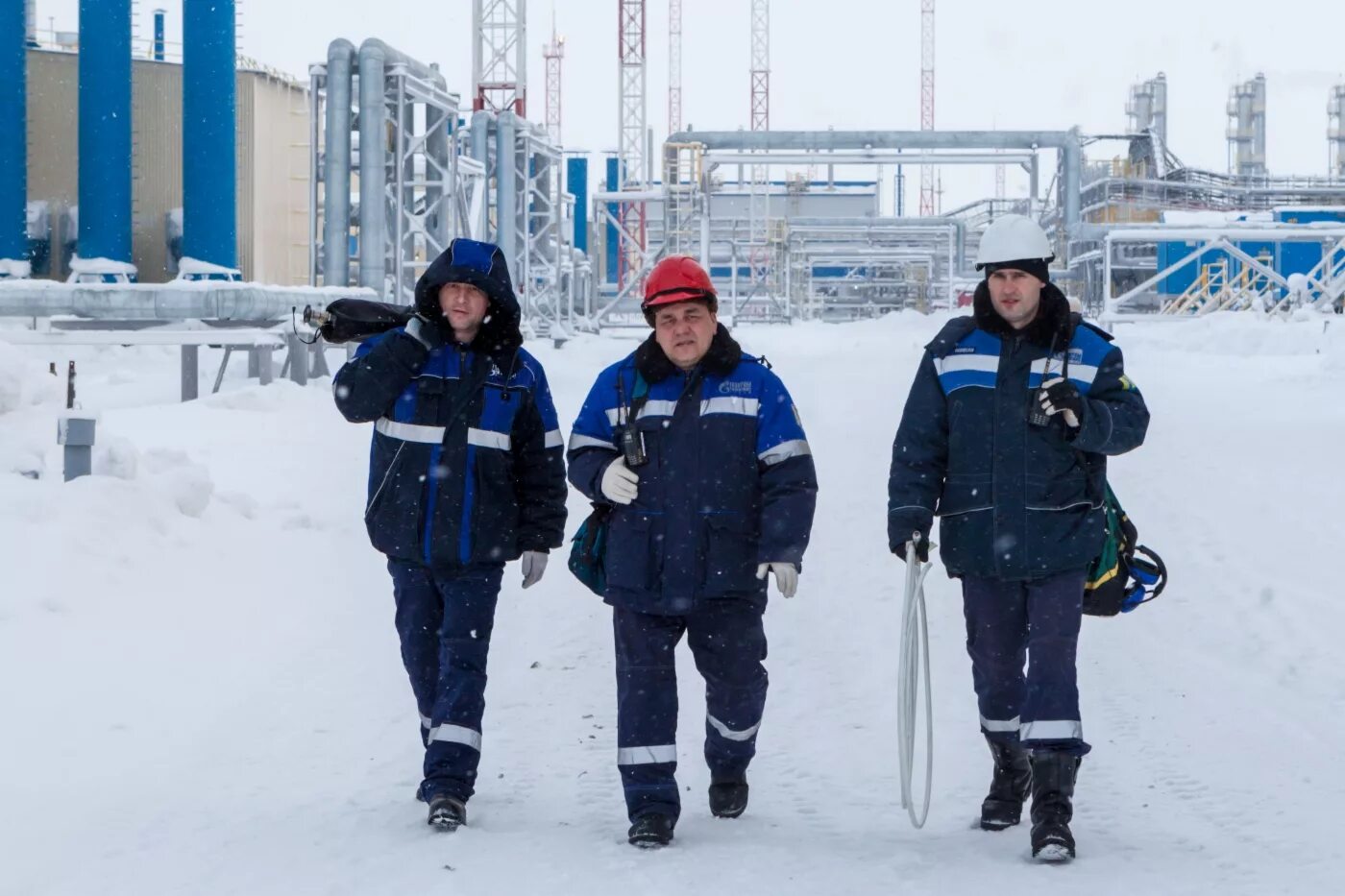 стаж работы на севере для получения северной пенсии. сколько работают женщины на севере. чукотская девочка. женщины вахтовики. стаж в районах приравненным к районам крайнего севера.