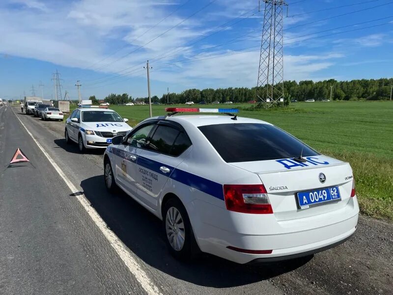 Россия 06 06 2015. Полицейский автомобиль. Машина "полиция". Полицейские машины России. Машины полиции России.