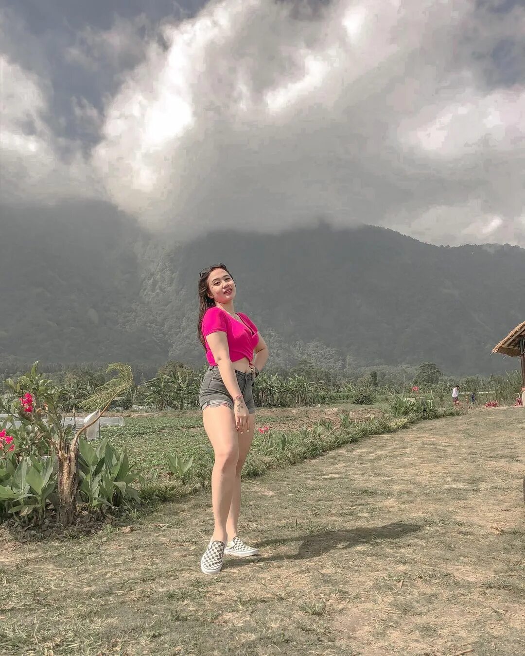 Bali hot. Девушки наши на бали. indo bali hot. бали бишкек. бичволк бали.