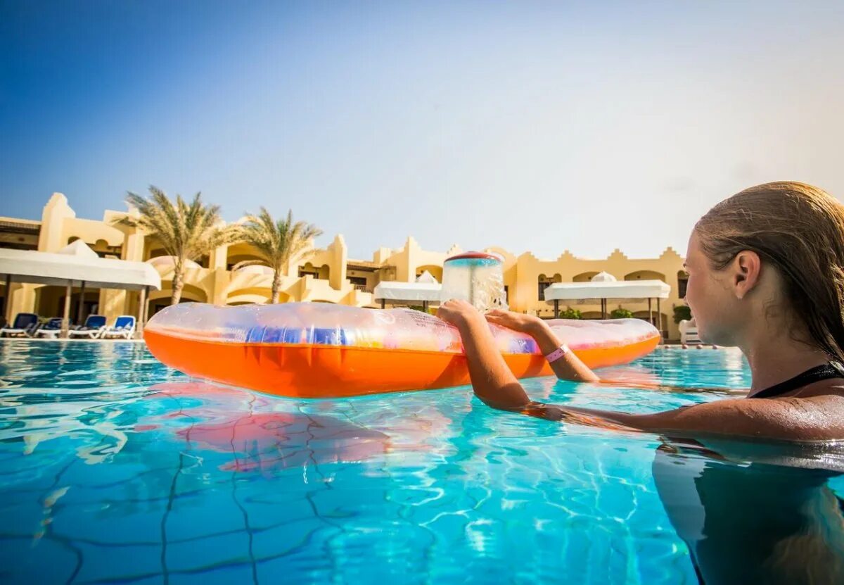 Fun sun горящие туры. Египет шарм-эль-шейх инстаграм. fun&amp;sun active tropitel waves 5*. египет хургада шарм-эль-шейх. шарм-эш-шейх санни дейс.