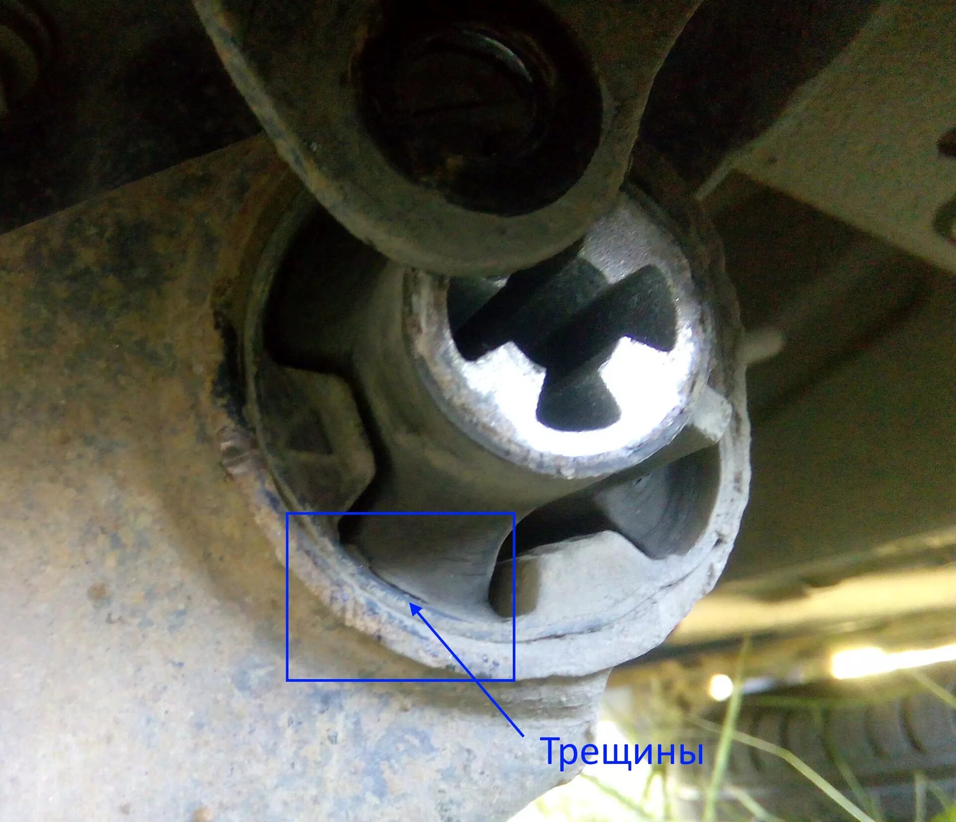 Замена сайлентблоков задней балки - Ford Fusion, 1,6 л, 2011 года своими руками 