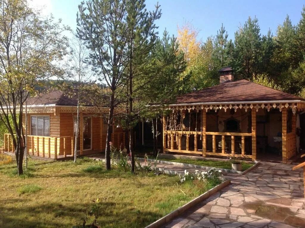 Современные загородные поселки. 21 км байкальского тракта турбаза. Поселок светлый яр иркутск. Байкальский дом иркутск. Байкальский дом иркутск.