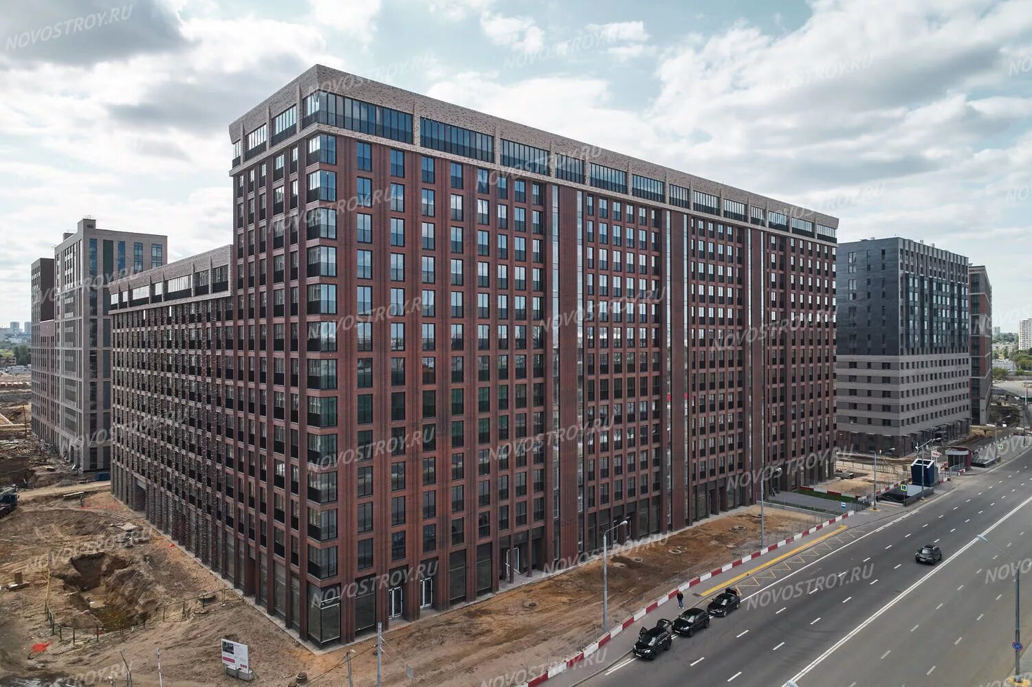 Зил жилой комплекс москва. Золотая арка зиларт. Зил арт лср. Зиларт. Жк зил.