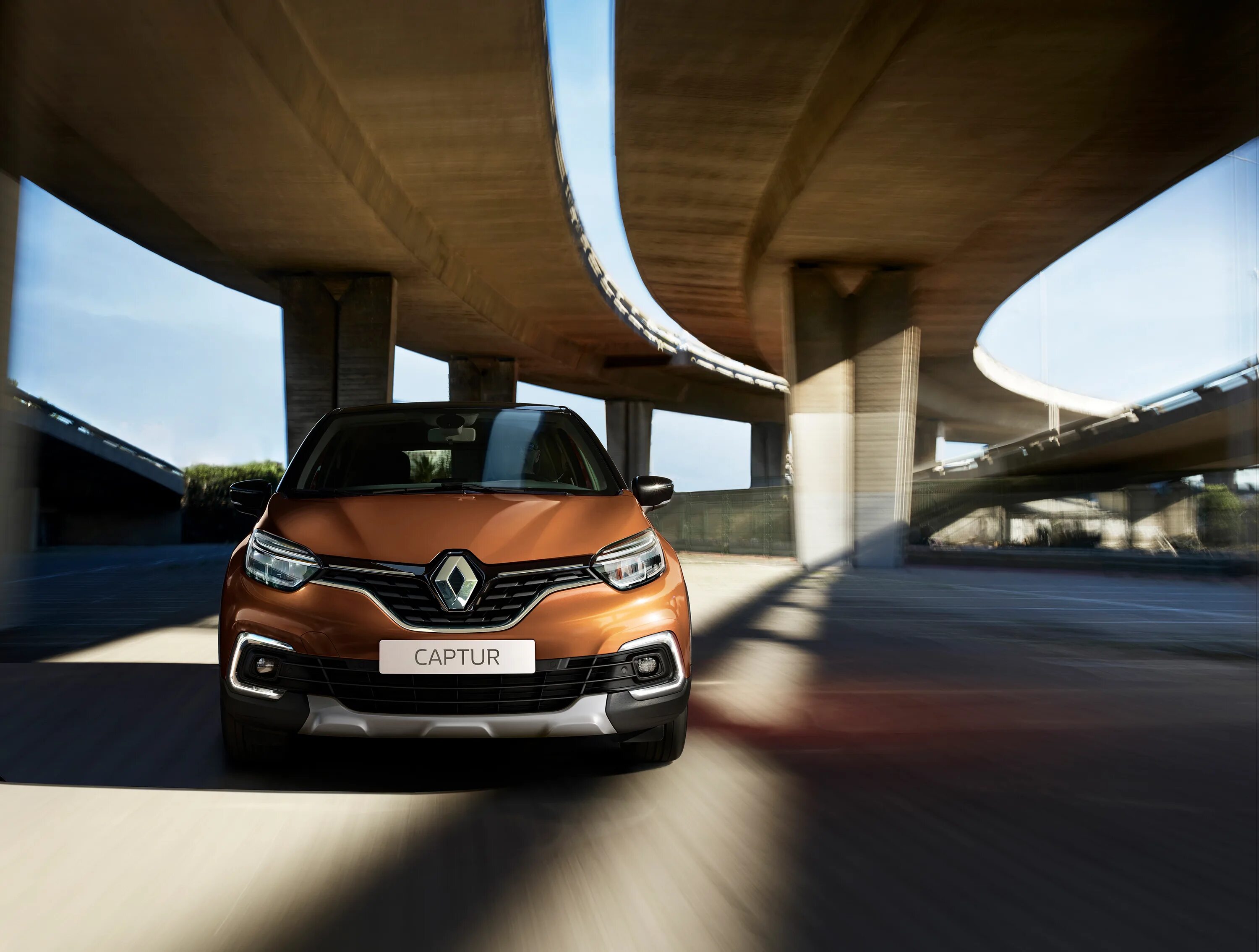 Рено 2017 год. Renault Captur 2017. Рено Каптур 2018. Renault Captur ph2. Обои Рено Каптур.