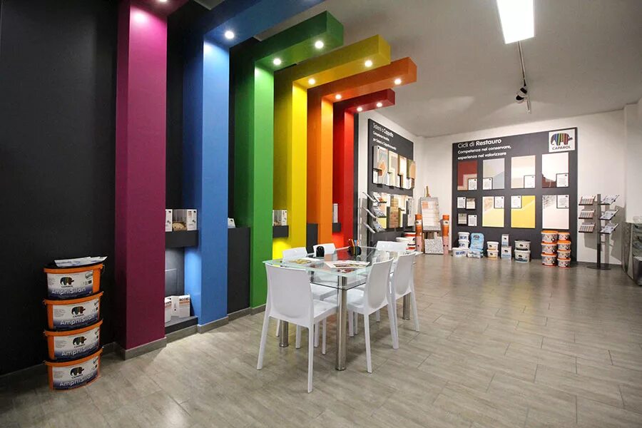Studio color. Studio color