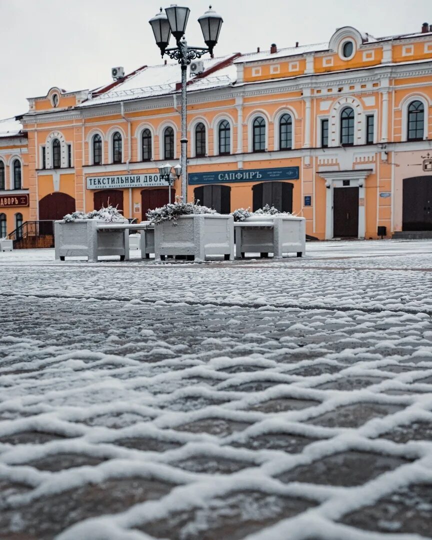 Площадь рыбинского. Рыбинск Центральная площадь. Красная площадь Рыбинск. Город Рыбинск красная площадь. 2015 Рыбинск красная площадь.