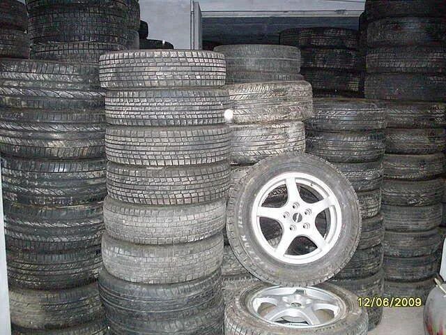 Резина китайка на камаз 11р20. Летняя резина 16 радиус 215/65 и 205и5516. Летние континенталь г14 185-70. Колеса на уаз 469 р15. Покрышка уаз r15.