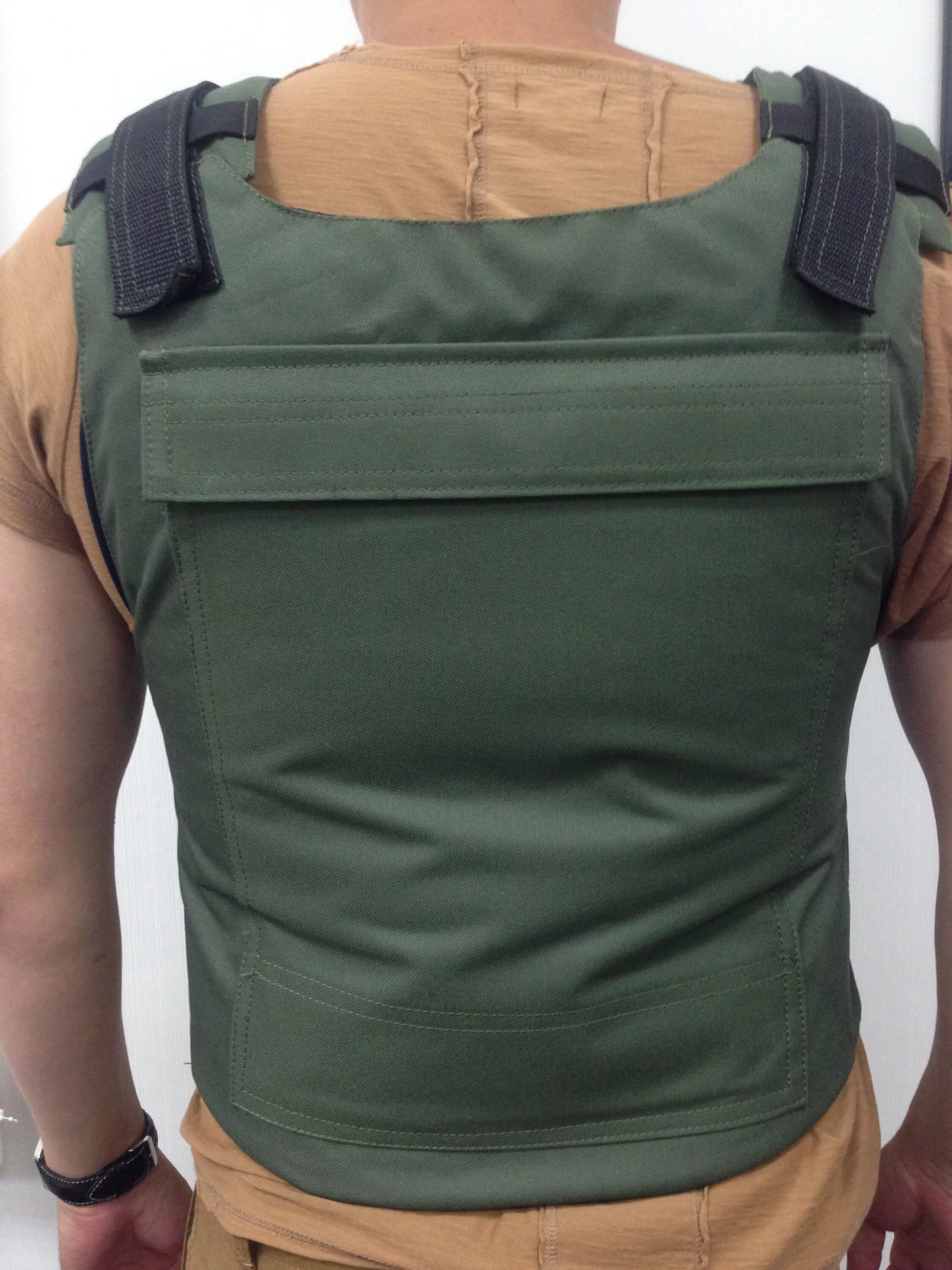 Бронежилет 5 класса защиты олива. Бронежилет каракин 4 класс защиты. Бронежилет бр4. Броник 4. Бронежилет 5 класса защиты олива.