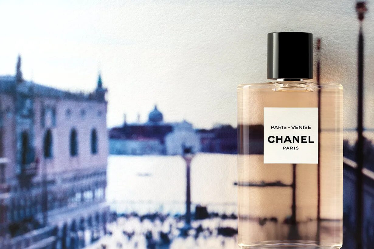 Шанель венеция. Шанель венеция. Шанель венеция. Шанель духи deauville. Духи шанель венеция.