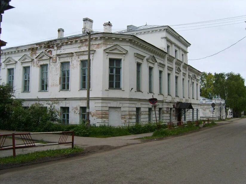 Дом вишняков. Дом купца вешнякова в каргополе. дом вешнякова в каргополе. дом вишнякова каргополь. дом вагнера каргополь.