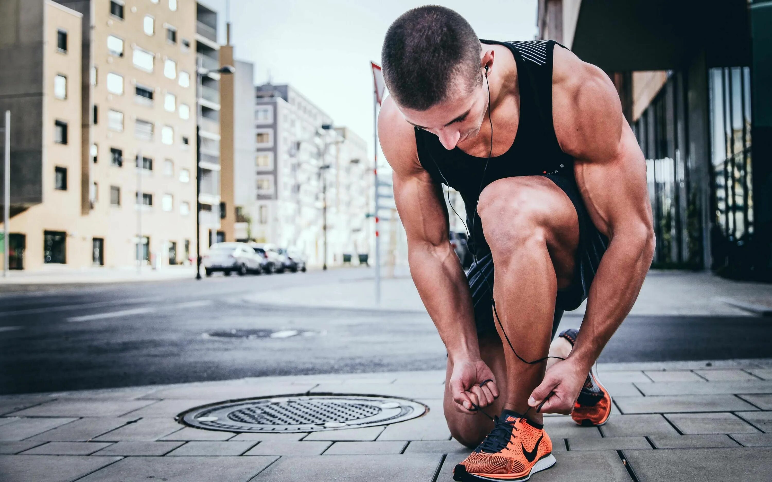 Спортивные люди. Спортивные парни. Тренировки. Спортивные фотосессии мужчин.