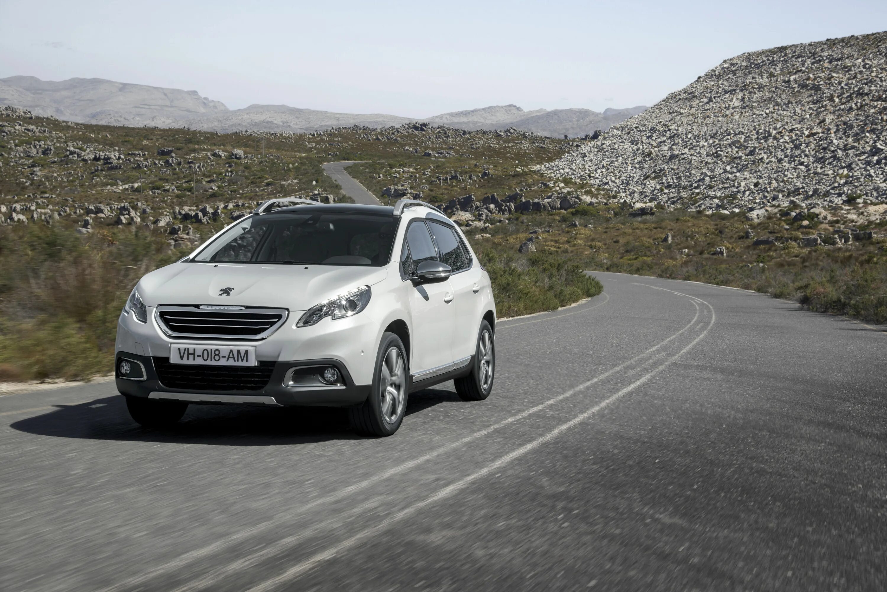 2008 обзор. Peugeot 2008 c 1.4 e-hdi fap 2014 гв. пежо 2008 характеристики. пежо 2008 человек рядом. peugeot 316.