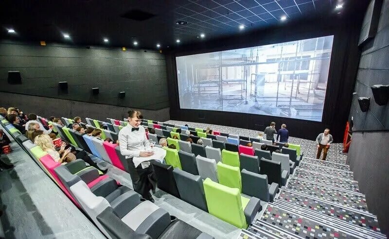 Галилео кинотеатр афиша. Silver Screen Cinemas Минск. Сильвер скрин Галилео. Кинотеатр ТЦ Галилео. Минск Галилео, зал 7.