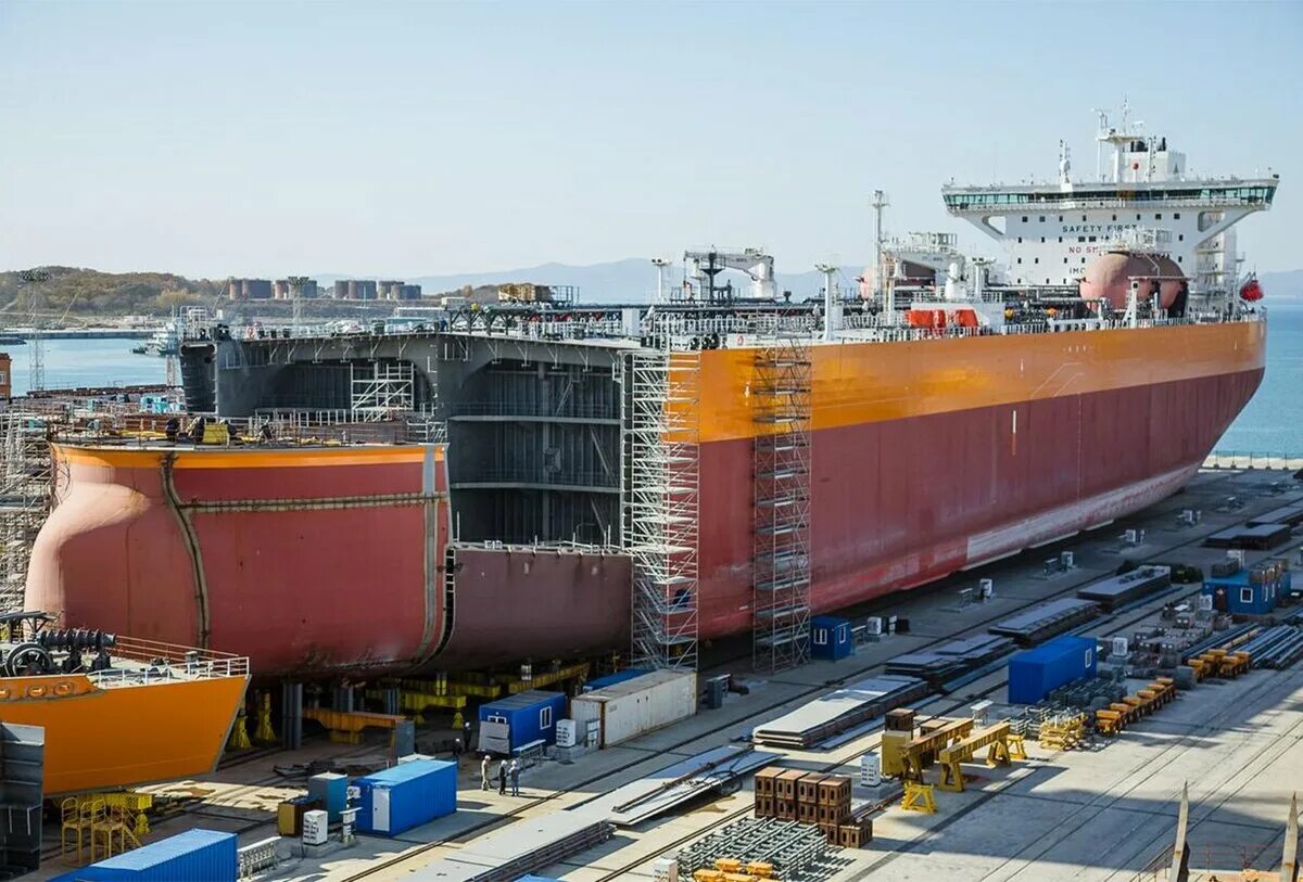 Как называется самая современная верфь роснефти