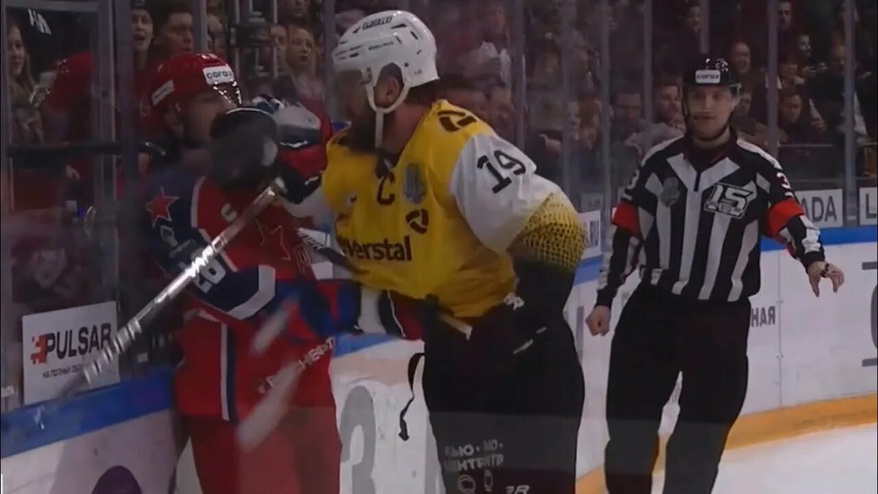 Хк северсталь робин пресс. Игорь гераськин хоккеист северсталь. Робин пресс хоккеист северсталь. Робин пресс северсталь. Робин пресс кхл.