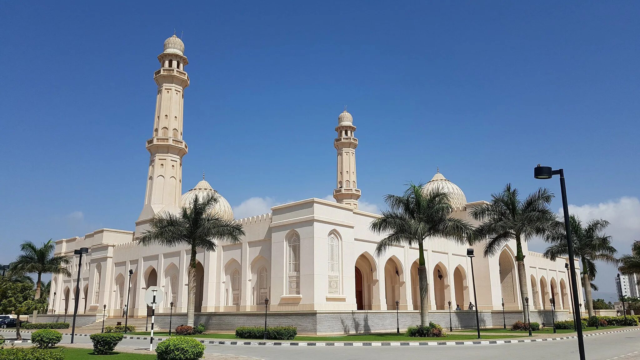 Салала Оман. Salalah Oman достопримечательности. Султанат Оман пляжи. Оман Салала пляжи.