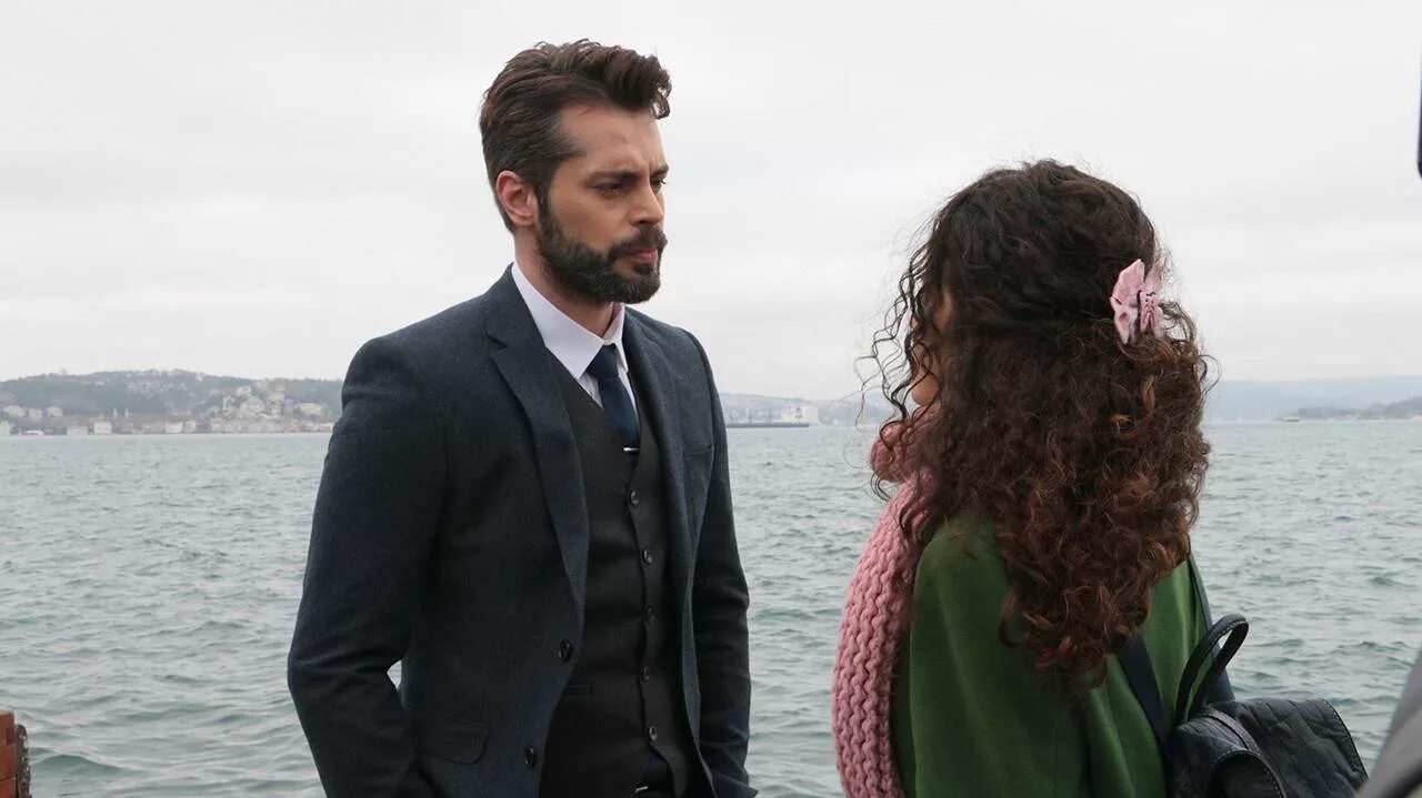 Полет птицы (1988). Турецкий сериал канатсыз кушлар. Полёт птицы турецкий сериал 2021. Полет птицы дата выхода серий. Кадры.