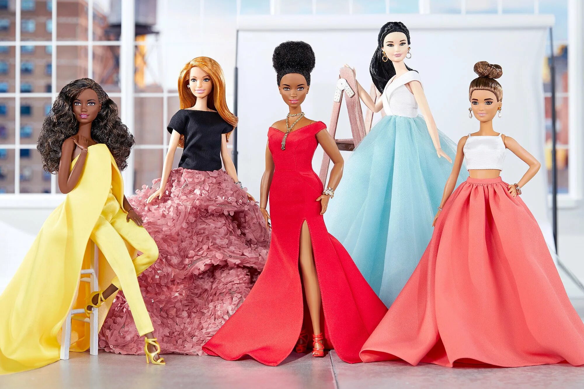 Barbie. Барби l27hf. Barbie looks New. Barbie Fashion Play. Барби год выпуска