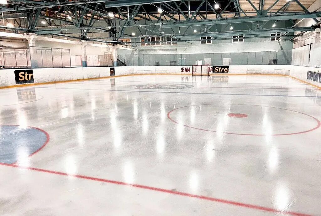 ледовый прорыв. ледовая арена кристалл красноярск. лд кристалл арена. ледовый дворец псков. ледовый прорыв.