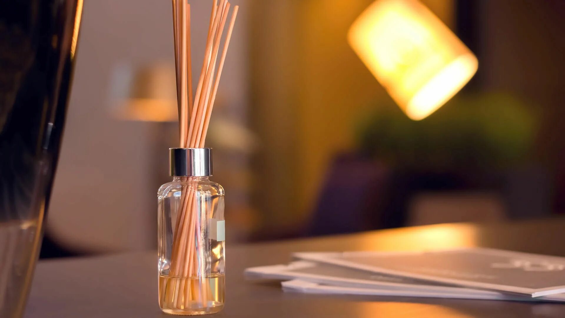 Diffuser. Диффузор reed diffuser. reed diffuser rivola. scent fragrance home диффузор. mislina reed diffuser.