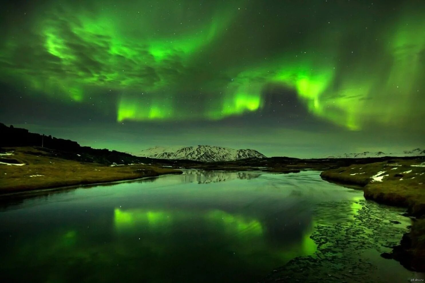 Зеленое небо. Зеленое небо эстетика. Atl душегуб. Зеленое небо. Небо зеленого цвета.