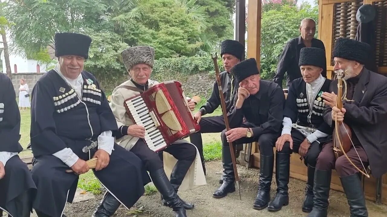 Песни на абхазском языке. Абхазы поют. песня про абхазию. песни абхазов. народные песни абхазии.