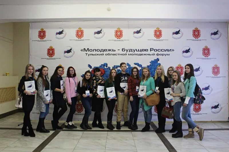 Волонтеры будущего. Волонтеры будущего рф. за волонтерами будущее россии.